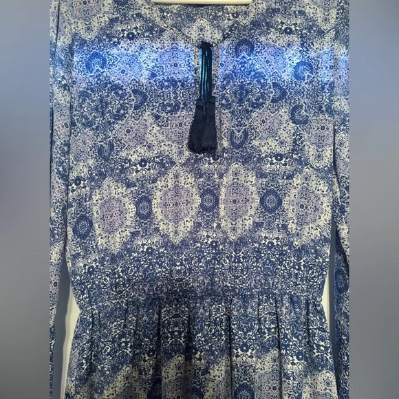 Blue Patterned Dress - Picture 2 of 4